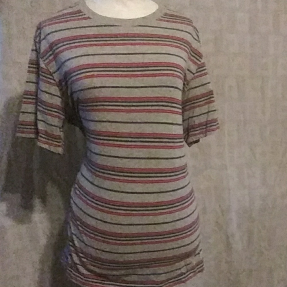 Multi colored t-shirt
